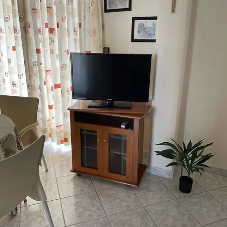 Panos 아파트 *